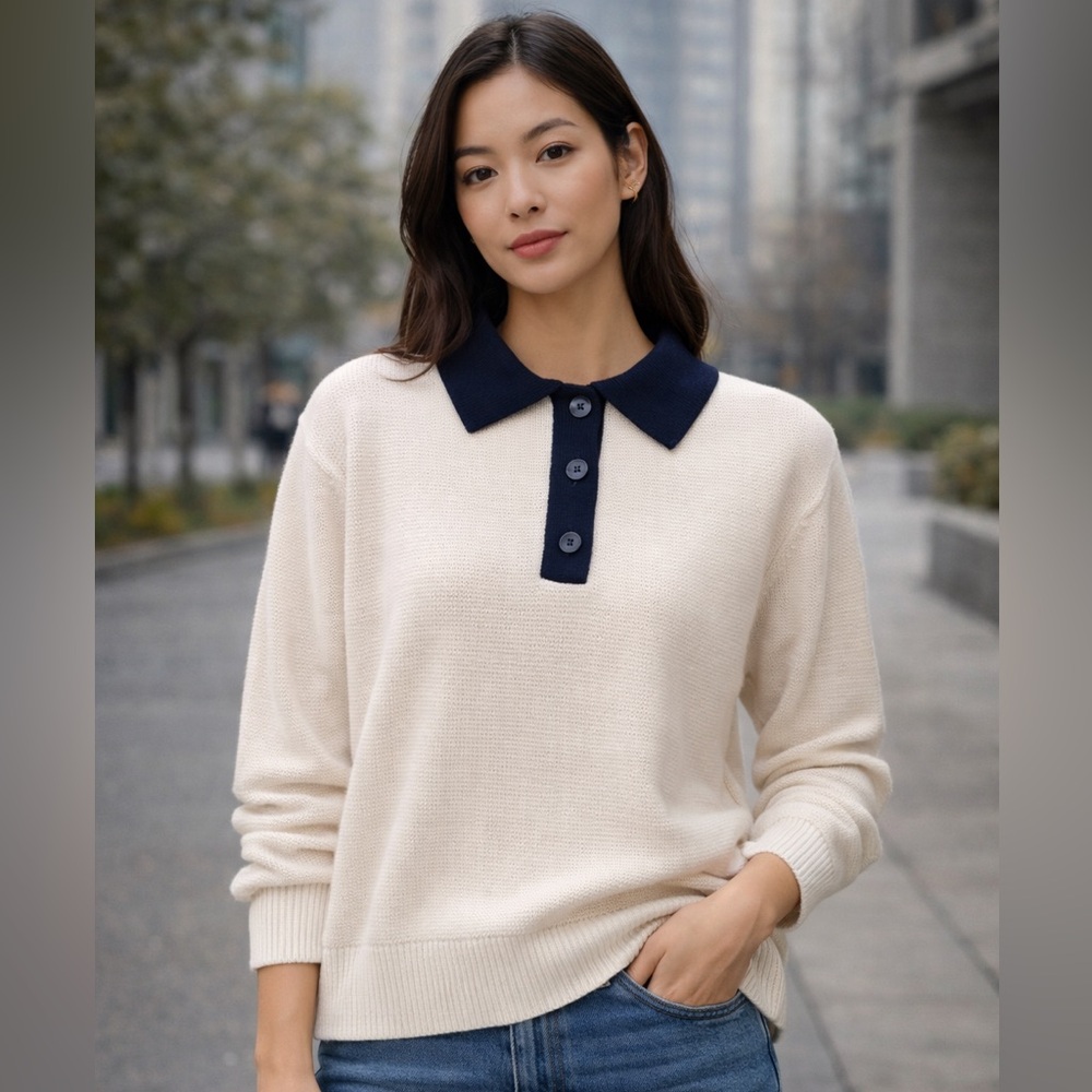 Abercrombie and Fitch contrast polo sweater, size large